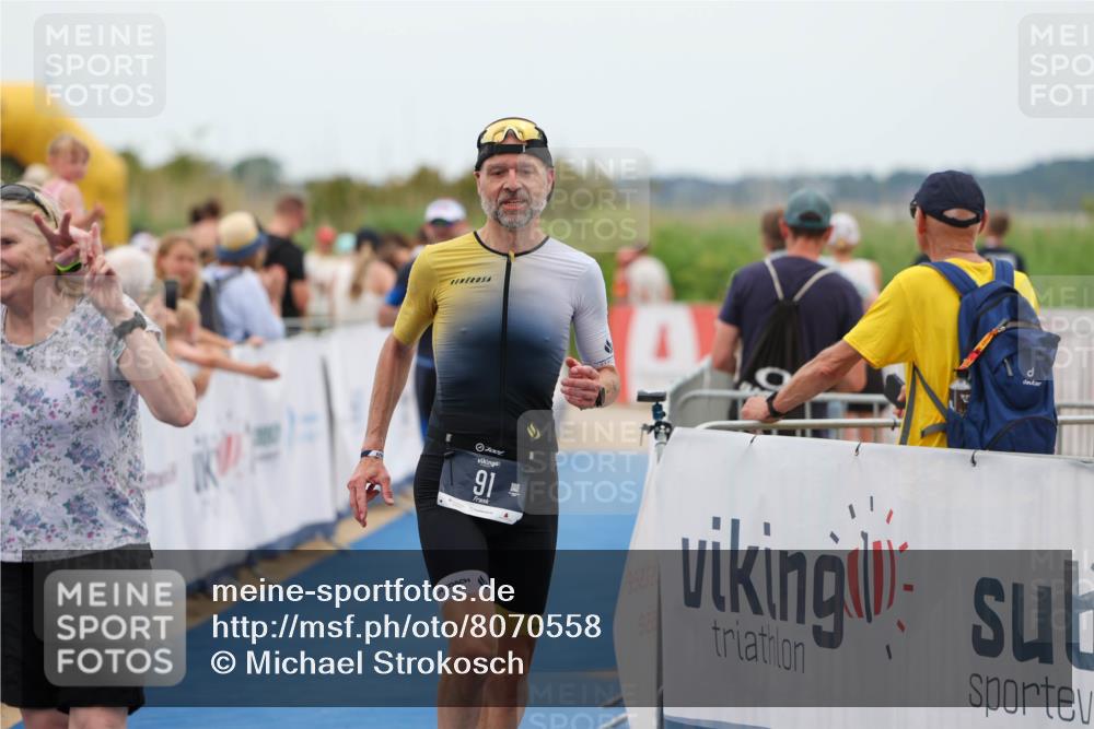 22.06.2025 - Viking Triathlon Michael Strokosch http://msf.ph/oto/8070558 22.06.2025 15:25:26 Ziel 91, 394 meine-sportfotos.de