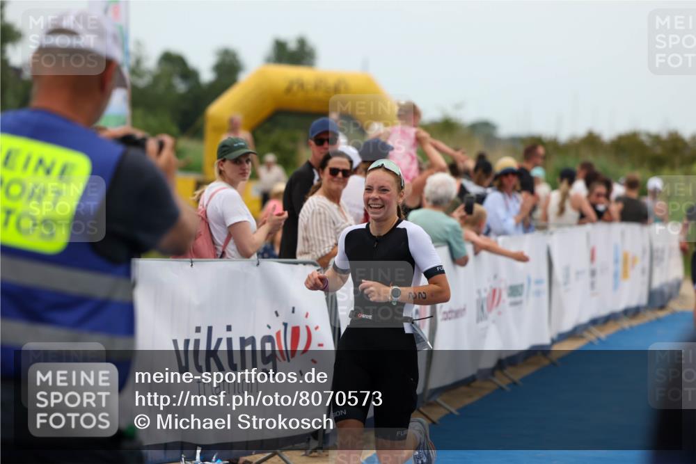 22.06.2025 - Viking Triathlon Michael Strokosch http://msf.ph/oto/8070573 22.06.2025 15:25:53 Ziel 22, 44, 343 meine-sportfotos.de