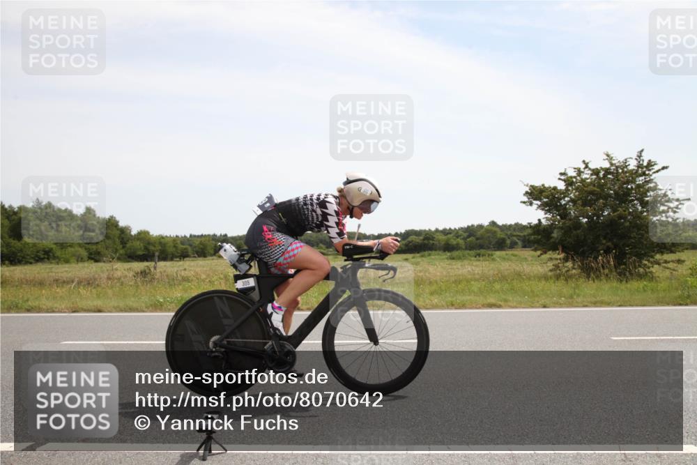 22.06.2025 - Viking Triathlon Yannick Fuchs http://msf.ph/oto/8070642 22.06.2025 12:19:42 Radfahren 309, 462 meine-sportfotos.de