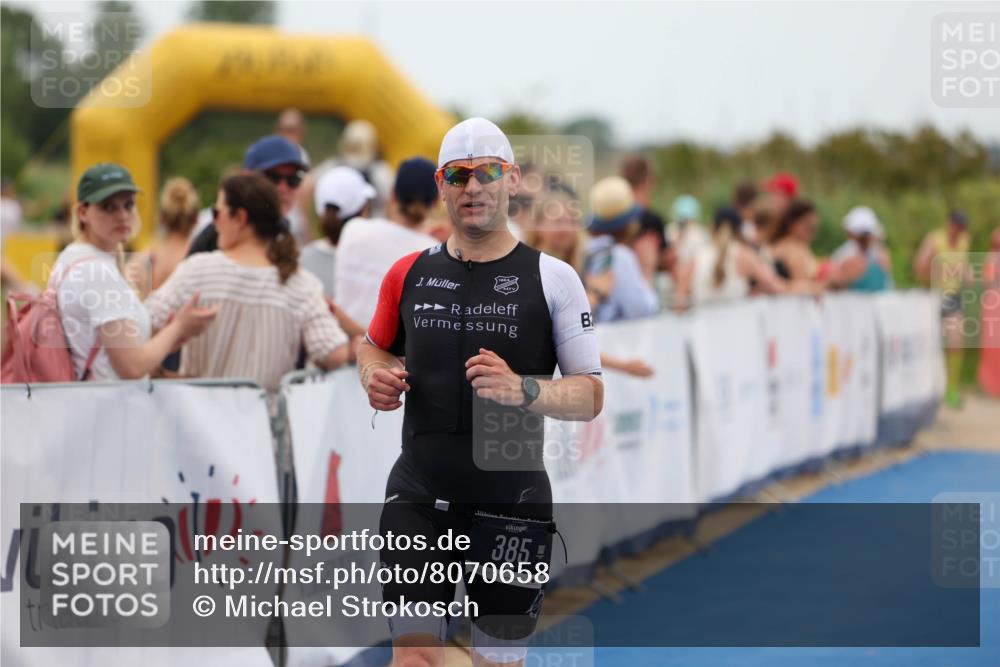 22.06.2025 - Viking Triathlon Michael Strokosch http://msf.ph/oto/8070658 22.06.2025 15:26:40 Ziel 385 meine-sportfotos.de