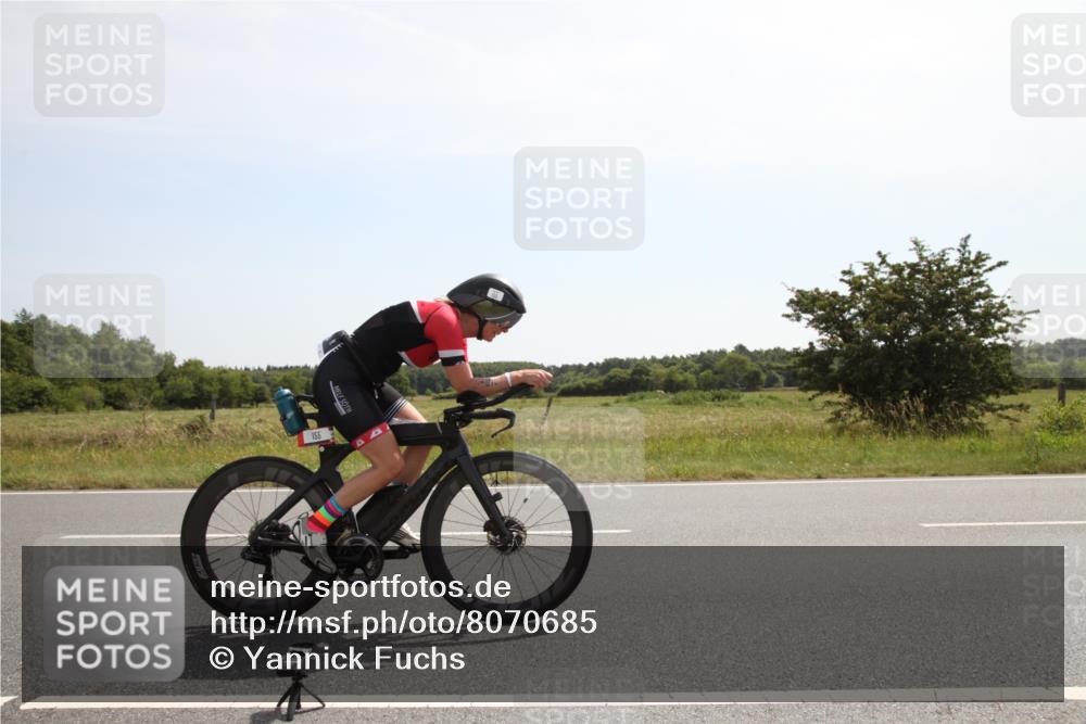 22.06.2025 - Viking Triathlon Yannick Fuchs http://msf.ph/oto/8070685 22.06.2025 11:43:24 Radfahren 155, 215, 533 meine-sportfotos.de