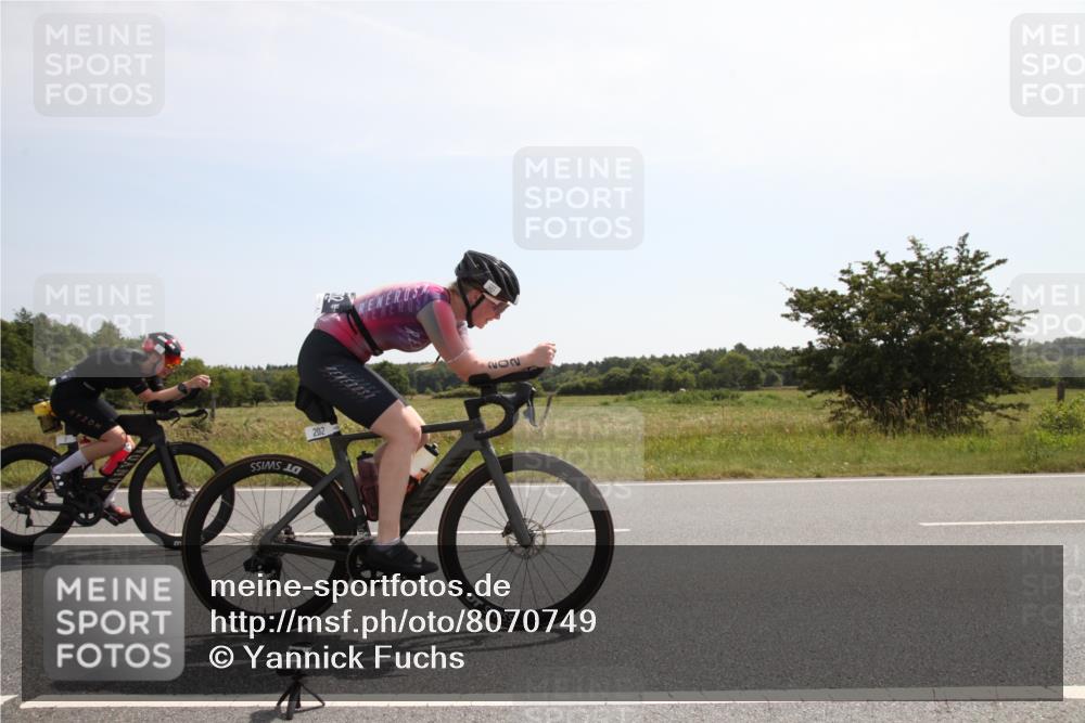 22.06.2025 - Viking Triathlon Yannick Fuchs http://msf.ph/oto/8070749 22.06.2025 11:43:46 Radfahren 37, 130, 202, 308, 466 meine-sportfotos.de