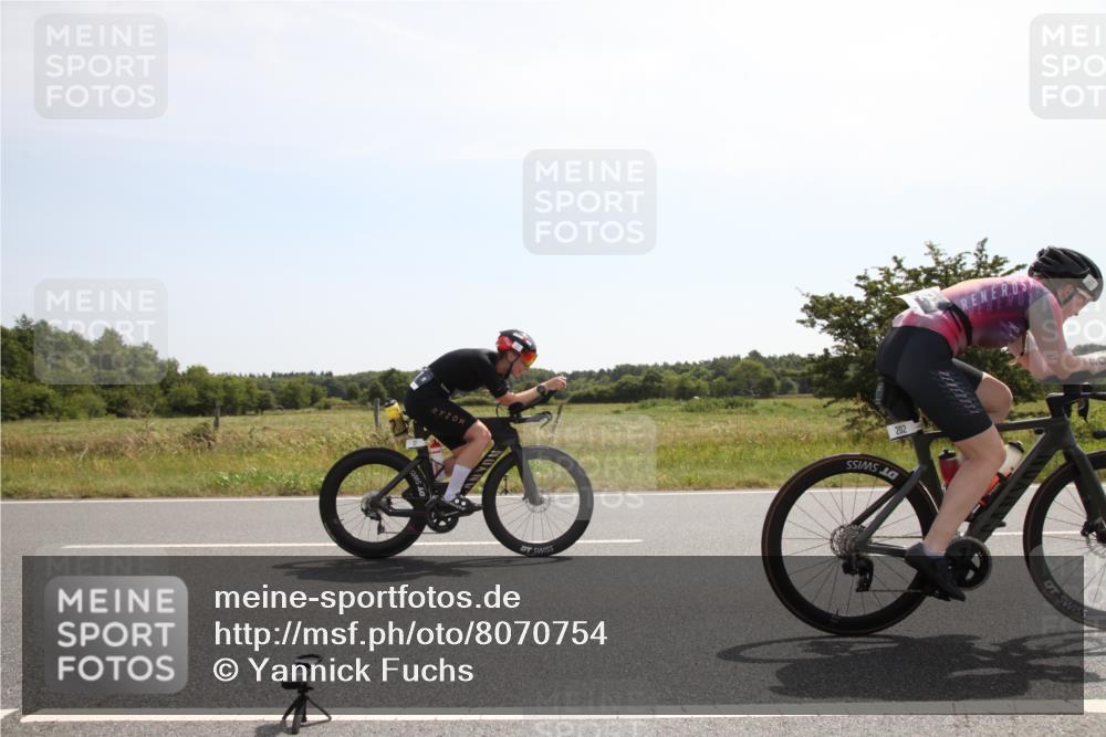 22.06.2025 - Viking Triathlon Yannick Fuchs http://msf.ph/oto/8070754 22.06.2025 11:43:47 Radfahren 37, 130, 202, 308, 466 meine-sportfotos.de