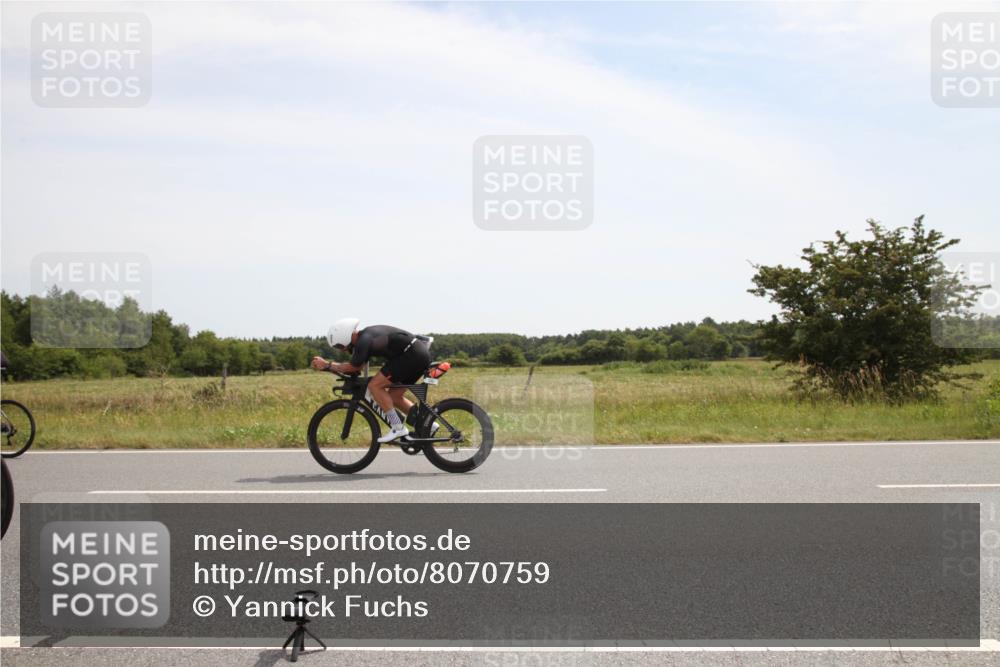 22.06.2025 - Viking Triathlon Yannick Fuchs http://msf.ph/oto/8070759 22.06.2025 12:20:36 Radfahren 40, 209, 217, 290, 436, 448, 519, 546 meine-sportfotos.de