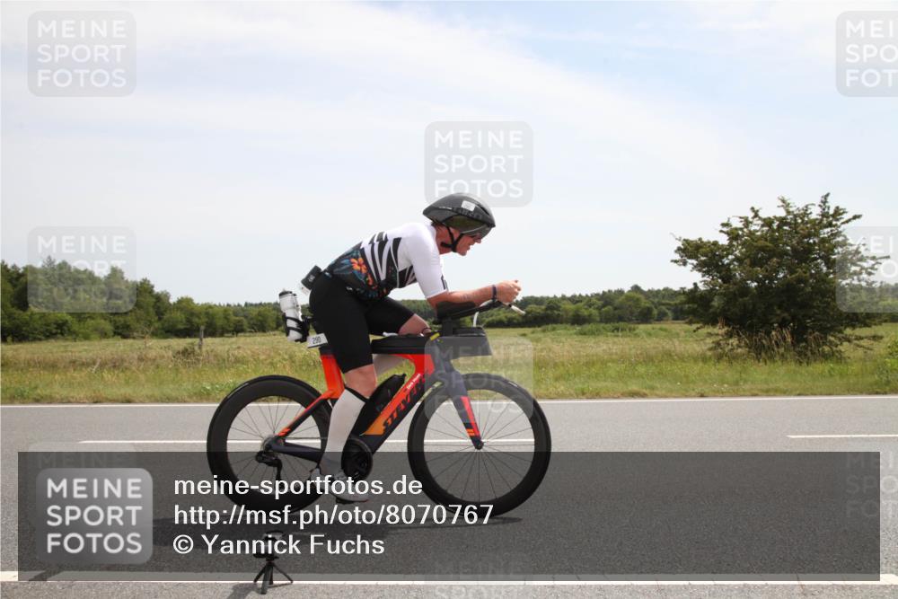 22.06.2025 - Viking Triathlon Yannick Fuchs http://msf.ph/oto/8070767 22.06.2025 12:20:38 Radfahren 40, 209, 217, 230, 290, 369, 436, 519, 546 meine-sportfotos.de