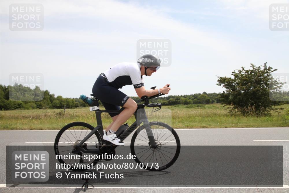 22.06.2025 - Viking Triathlon Yannick Fuchs http://msf.ph/oto/8070773 22.06.2025 12:20:38 Radfahren 40, 209, 217, 230, 290, 369, 436, 519, 546 meine-sportfotos.de