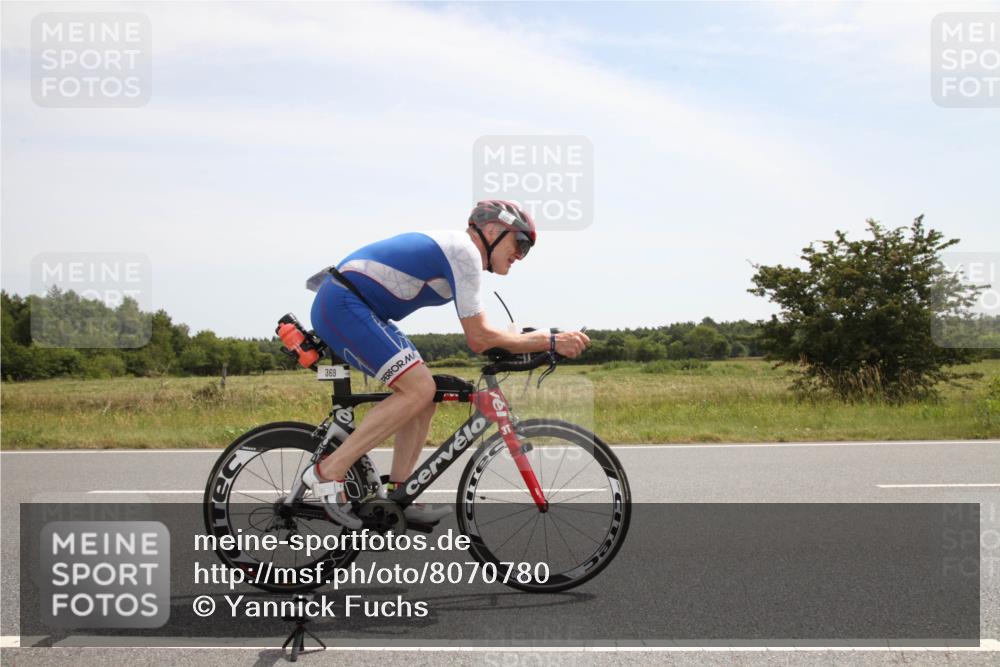 22.06.2025 - Viking Triathlon Yannick Fuchs http://msf.ph/oto/8070780 22.06.2025 12:20:40 Radfahren 40, 108, 209, 217, 230, 283, 290, 369, 519 meine-sportfotos.de