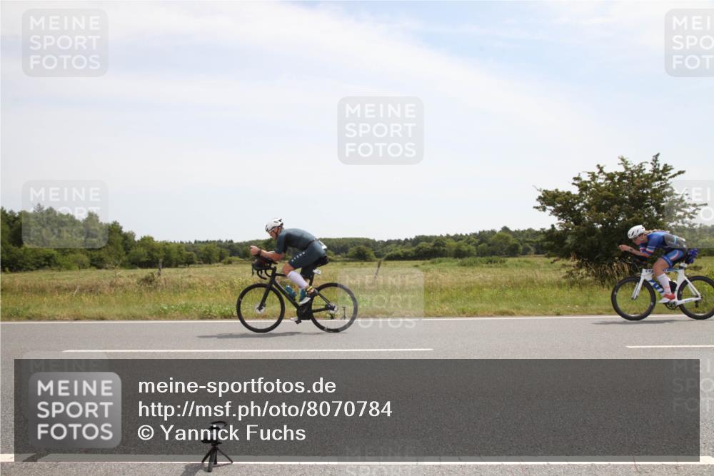 22.06.2025 - Viking Triathlon Yannick Fuchs http://msf.ph/oto/8070784 22.06.2025 12:20:41 Radfahren 40, 108, 209, 217, 230, 283, 290, 369, 519 meine-sportfotos.de