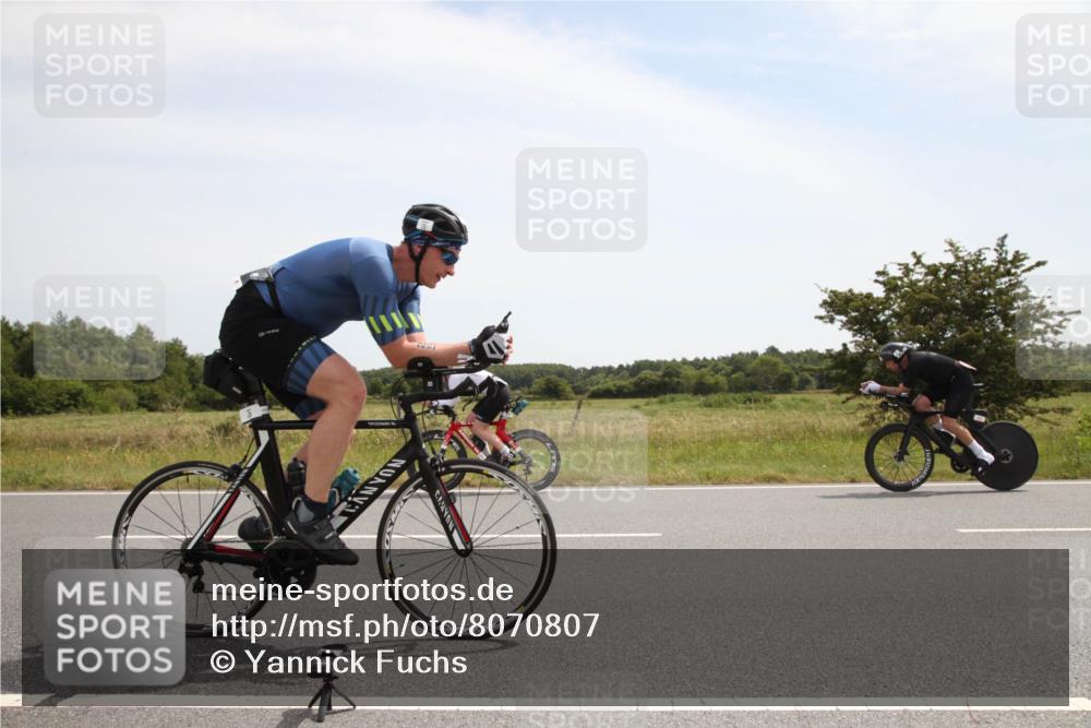 22.06.2025 - Viking Triathlon Yannick Fuchs http://msf.ph/oto/8070807 22.06.2025 12:20:51 Radfahren 25, 43, 128, 181, 187, 374, 407, 654 meine-sportfotos.de
