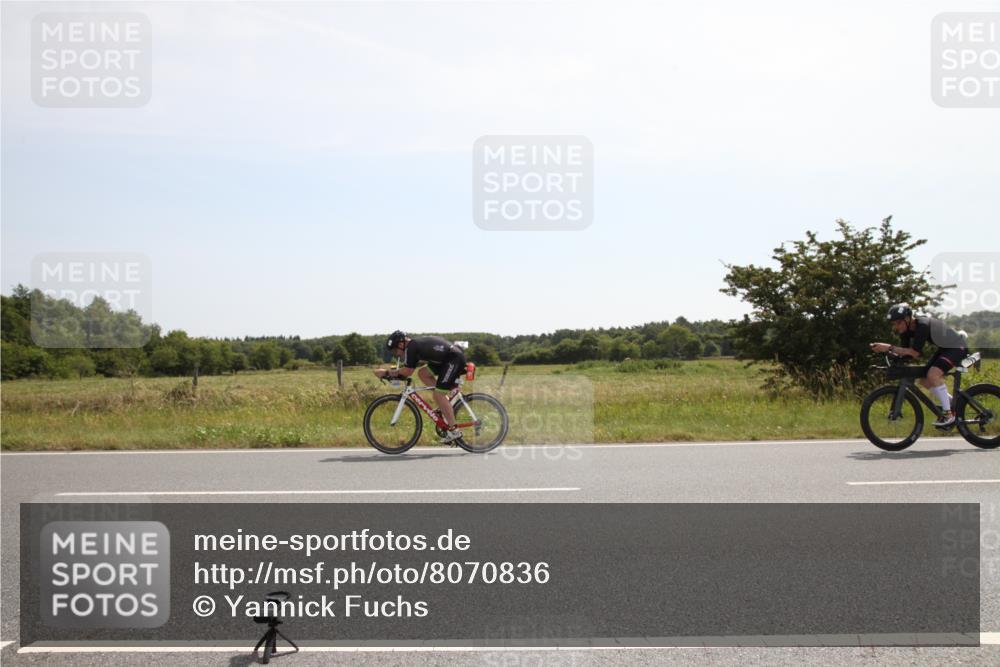22.06.2025 - Viking Triathlon Yannick Fuchs http://msf.ph/oto/8070836 22.06.2025 11:44:42 Radfahren 24, 85, 114, 164, 473, 552, 603 meine-sportfotos.de