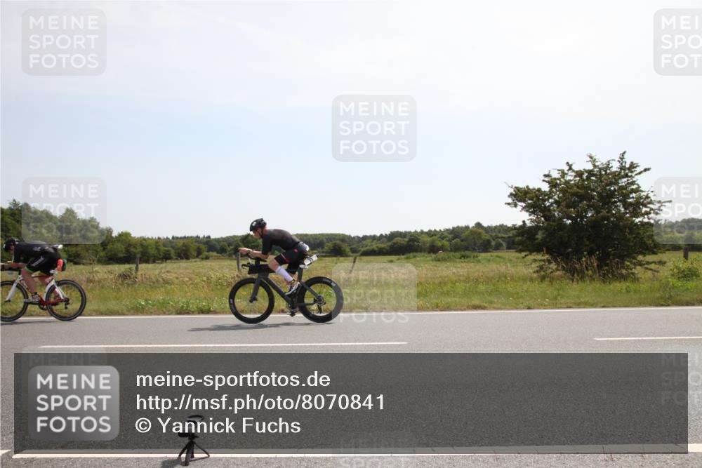 22.06.2025 - Viking Triathlon Yannick Fuchs http://msf.ph/oto/8070841 22.06.2025 11:44:42 Radfahren 24, 85, 114, 164, 473, 552, 603 meine-sportfotos.de
