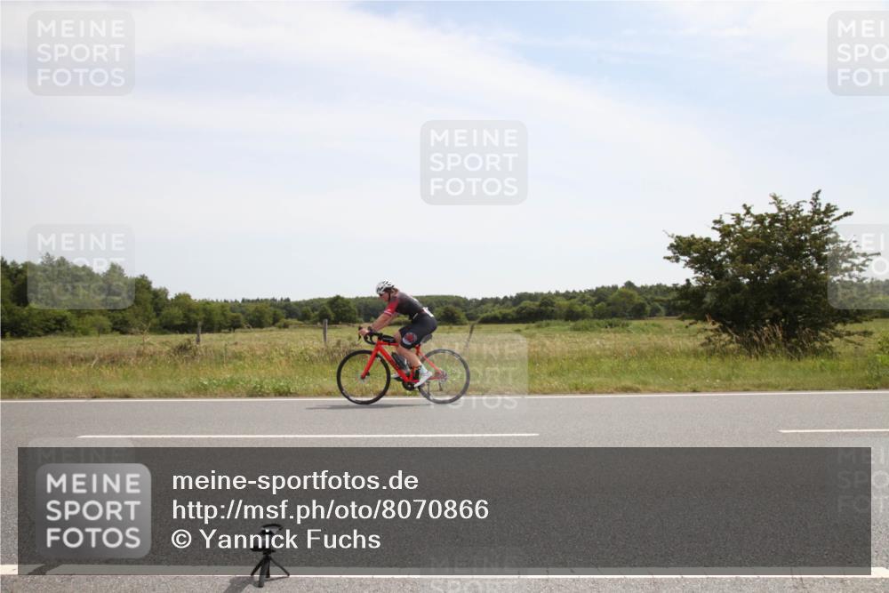 22.06.2025 - Viking Triathlon Yannick Fuchs http://msf.ph/oto/8070866 22.06.2025 12:21:08 Radfahren 476 meine-sportfotos.de