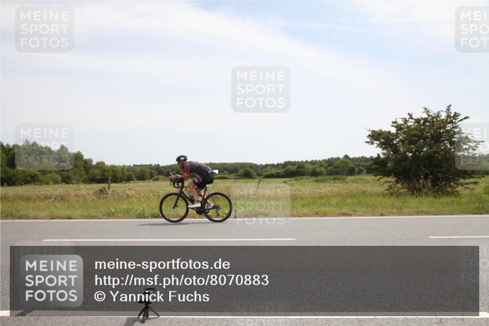 22.06.2025 - Viking Triathlon Yannick Fuchs http://msf.ph/oto/8070883 22.06.2025 12:21:26 Radfahren 395 meine-sportfotos.de