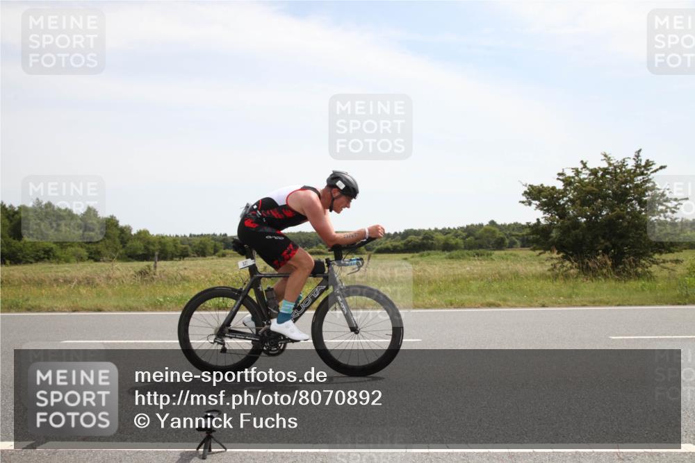 22.06.2025 - Viking Triathlon Yannick Fuchs http://msf.ph/oto/8070892 22.06.2025 12:21:31 Radfahren 147, 186, 236, 255, 327 meine-sportfotos.de