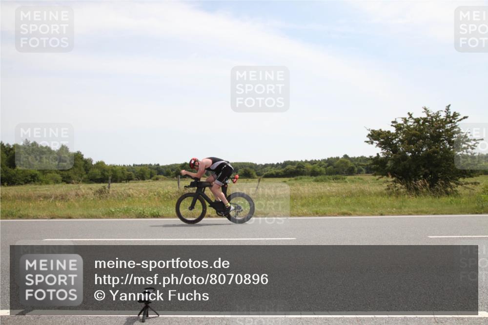 22.06.2025 - Viking Triathlon Yannick Fuchs http://msf.ph/oto/8070896 22.06.2025 12:21:32 Radfahren 147, 186, 236, 255, 327 meine-sportfotos.de