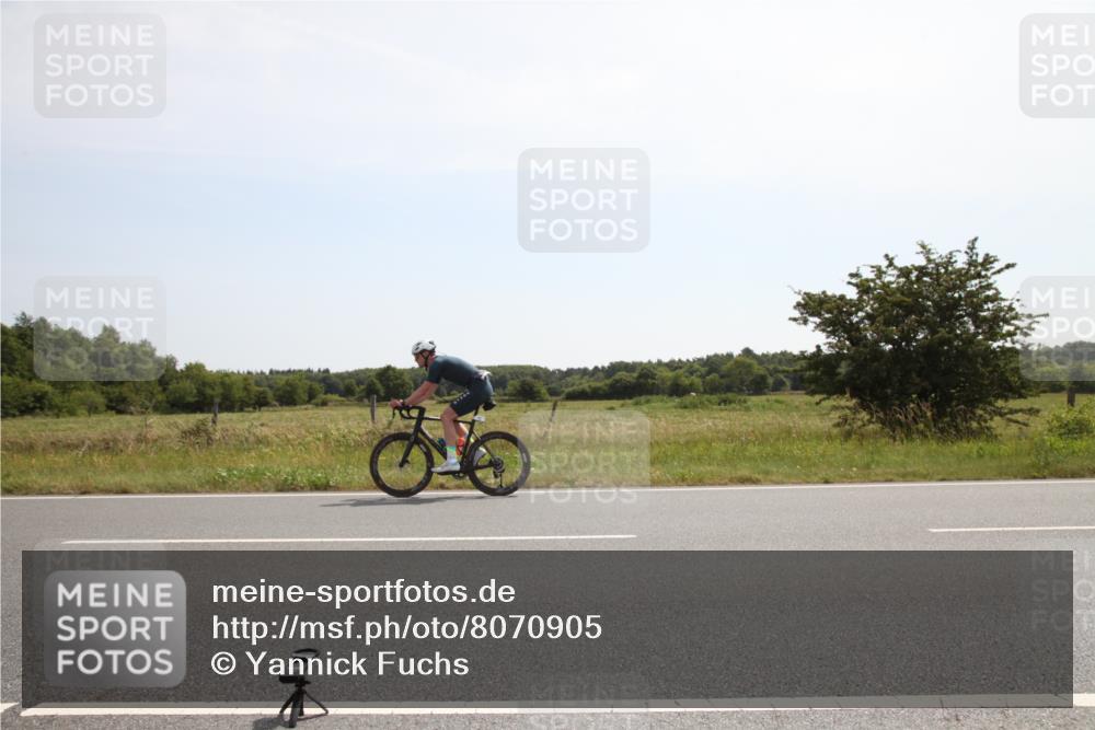 22.06.2025 - Viking Triathlon Yannick Fuchs http://msf.ph/oto/8070905 22.06.2025 11:45:07 Radfahren 117, 185, 273, 446, 449, 451, 618 meine-sportfotos.de