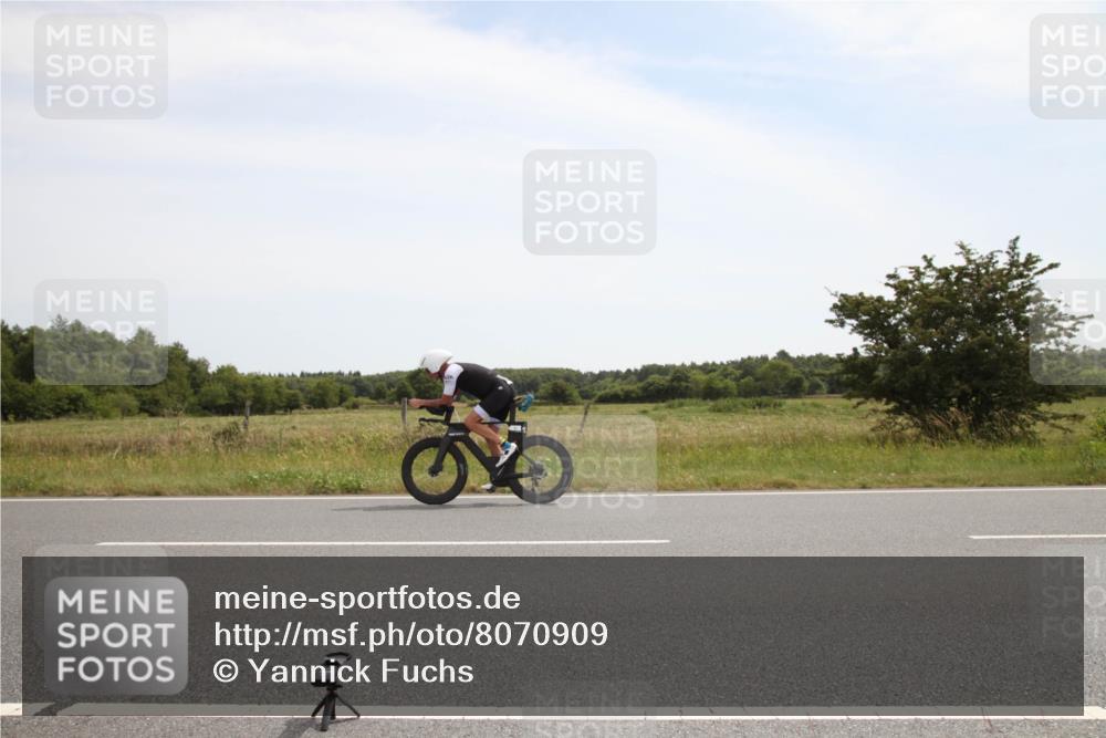 22.06.2025 - Viking Triathlon Yannick Fuchs http://msf.ph/oto/8070909 22.06.2025 12:21:44 Radfahren 63, 199, 491, 610 meine-sportfotos.de