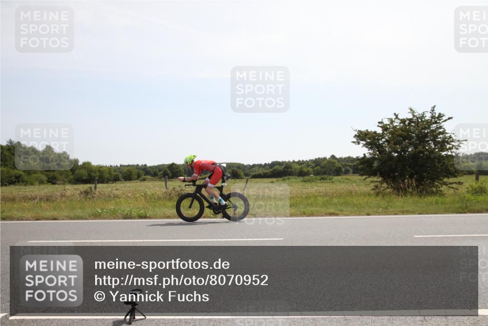 22.06.2025 - Viking Triathlon Yannick Fuchs http://msf.ph/oto/8070952 22.06.2025 11:45:34 Radfahren 107, 306, 500 meine-sportfotos.de