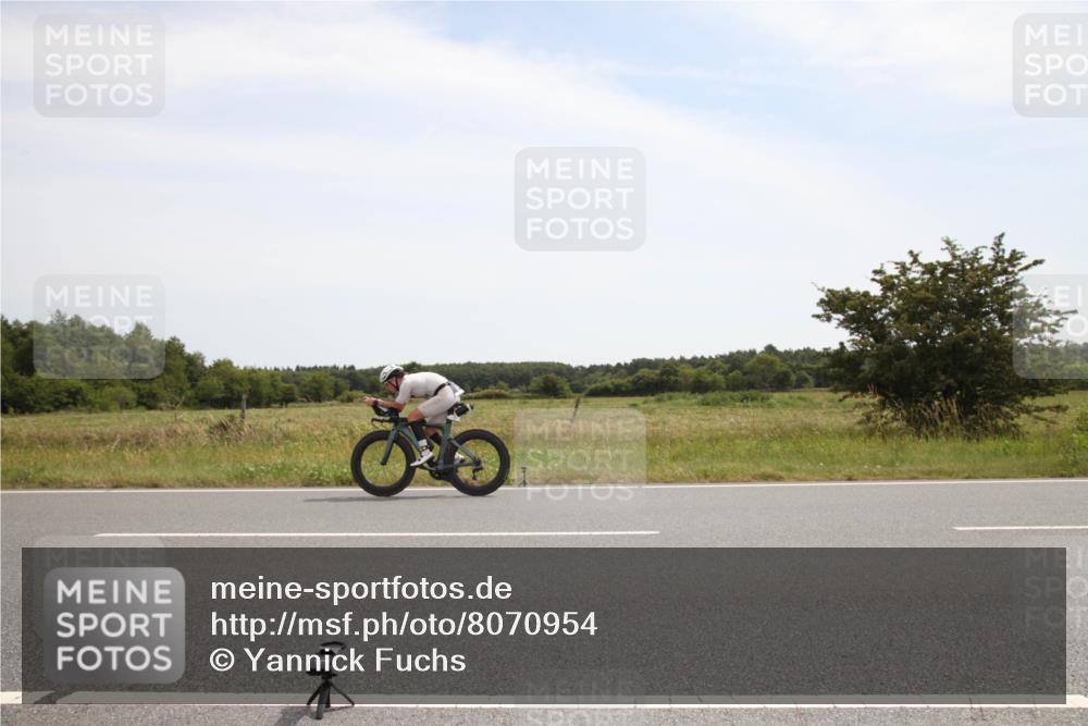 22.06.2025 - Viking Triathlon Yannick Fuchs http://msf.ph/oto/8070954 22.06.2025 12:22:25 Radfahren 19 meine-sportfotos.de