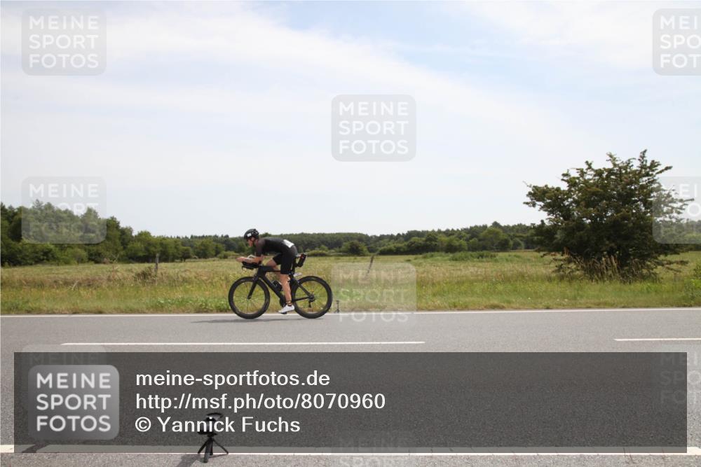 22.06.2025 - Viking Triathlon Yannick Fuchs http://msf.ph/oto/8070960 22.06.2025 12:22:38 Radfahren 127 meine-sportfotos.de