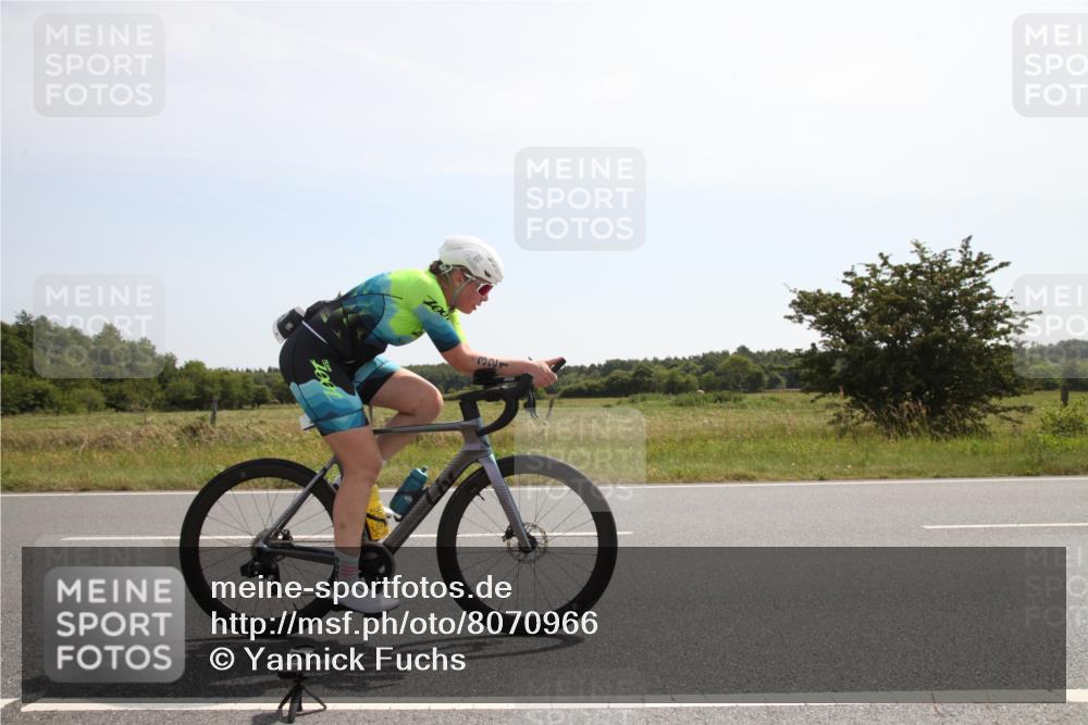 22.06.2025 - Viking Triathlon Yannick Fuchs http://msf.ph/oto/8070966 22.06.2025 11:45:40 Radfahren 321, 500 meine-sportfotos.de