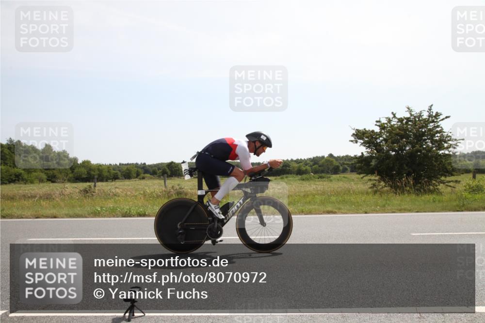 22.06.2025 - Viking Triathlon Yannick Fuchs http://msf.ph/oto/8070972 22.06.2025 11:45:44 Radfahren 10, 122, 166, 321, 617 meine-sportfotos.de