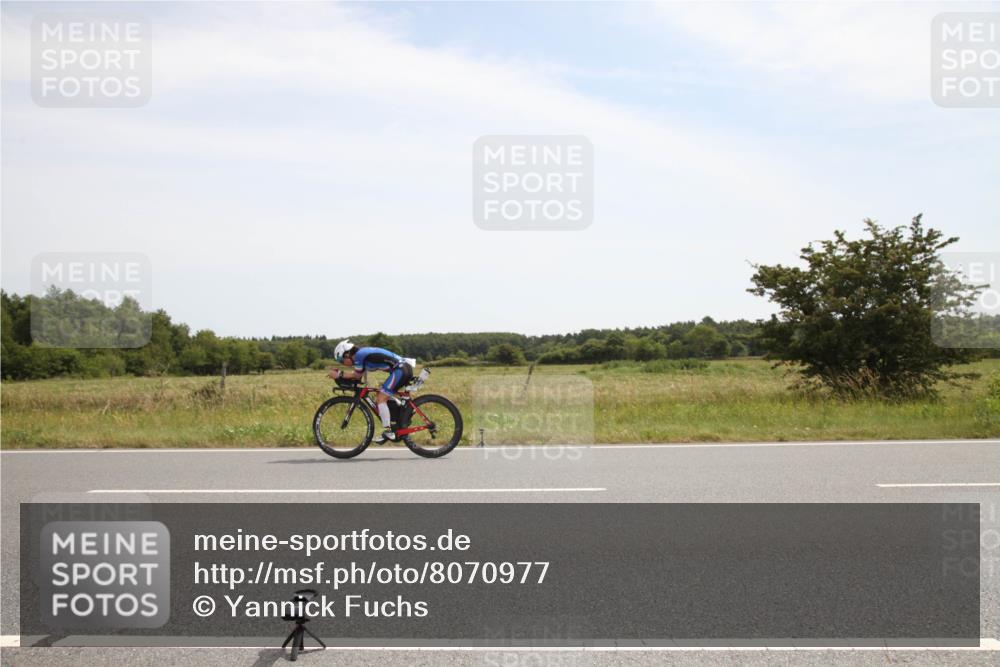 22.06.2025 - Viking Triathlon Yannick Fuchs http://msf.ph/oto/8070977 22.06.2025 12:22:57 Radfahren 113, 137 meine-sportfotos.de