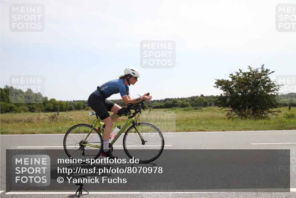 22.06.2025 - Viking Triathlon Yannick Fuchs http://msf.ph/oto/8070978 22.06.2025 11:45:45 Radfahren 10, 122, 166, 544, 617 meine-sportfotos.de