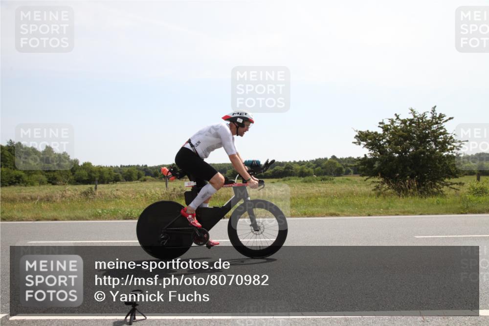 22.06.2025 - Viking Triathlon Yannick Fuchs http://msf.ph/oto/8070982 22.06.2025 11:45:46 Radfahren 10, 122, 166, 295, 544, 617 meine-sportfotos.de