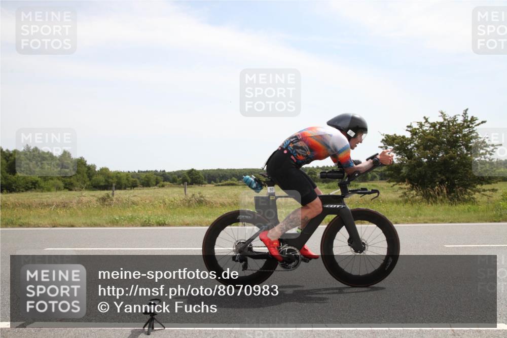 22.06.2025 - Viking Triathlon Yannick Fuchs http://msf.ph/oto/8070983 22.06.2025 12:23:08 Radfahren 90, 178, 198, 351 meine-sportfotos.de