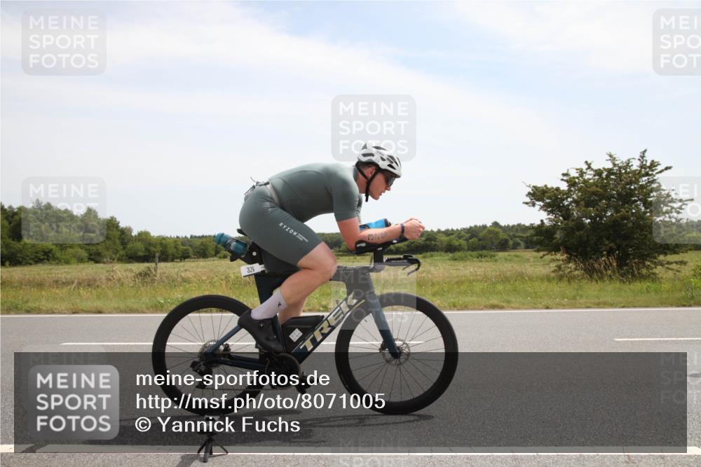 22.06.2025 - Viking Triathlon Yannick Fuchs http://msf.ph/oto/8071005 22.06.2025 12:23:13 Radfahren 178, 198, 326, 351, 384, 401, 534 meine-sportfotos.de