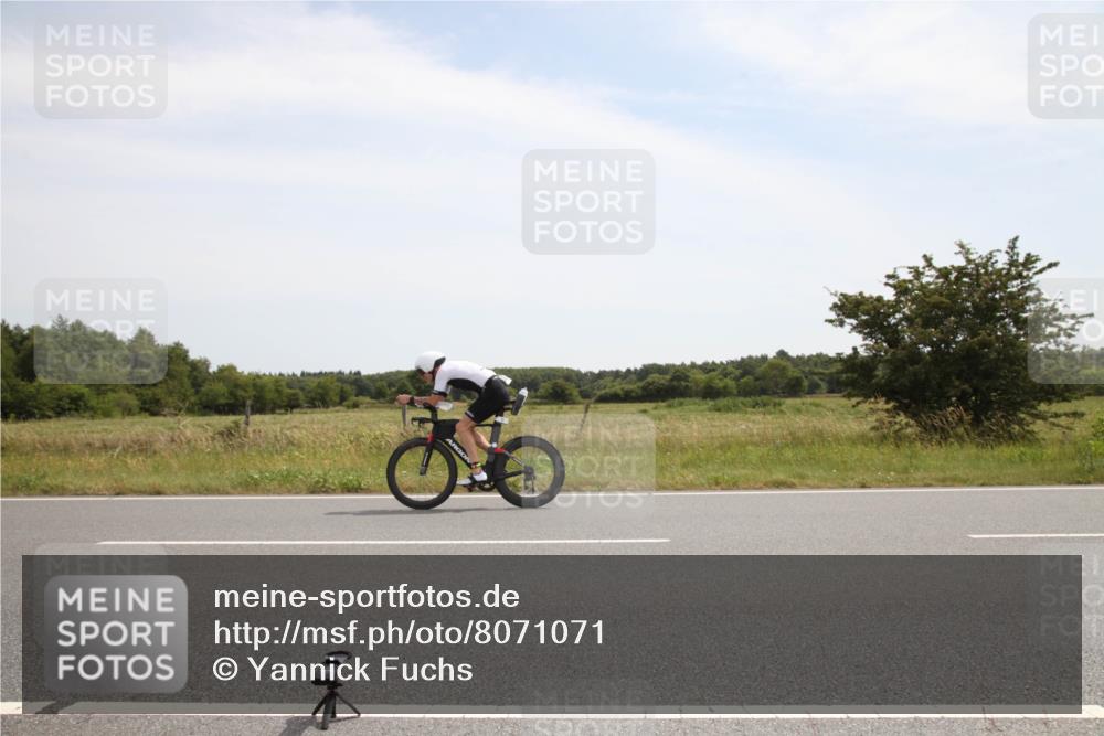 22.06.2025 - Viking Triathlon Yannick Fuchs http://msf.ph/oto/8071071 22.06.2025 12:24:00 Radfahren 101, 465, 474, 524 meine-sportfotos.de