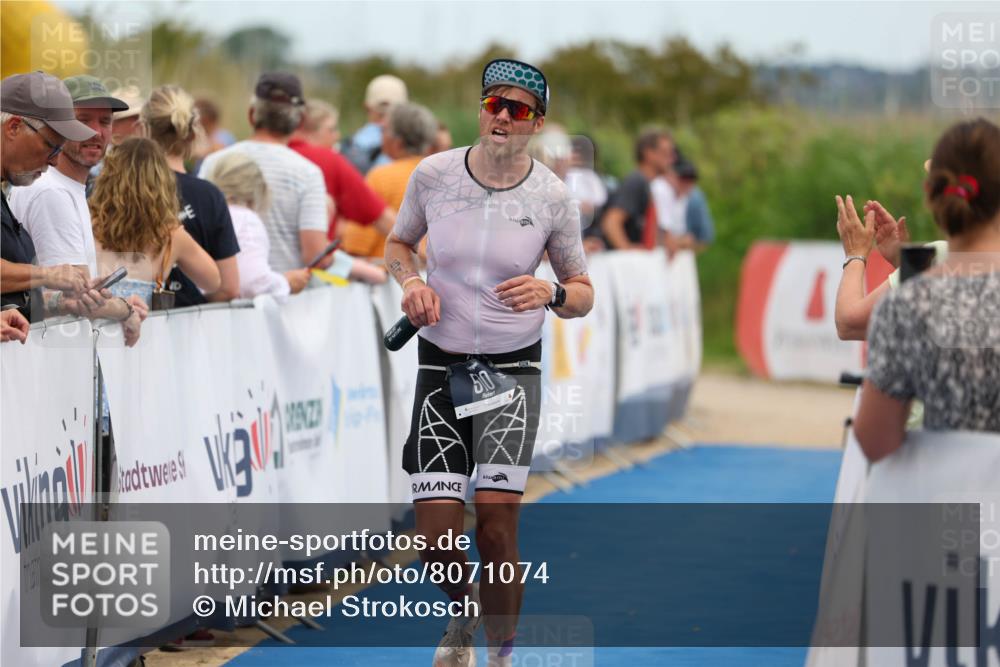 22.06.2025 - Viking Triathlon Michael Strokosch http://msf.ph/oto/8071074 22.06.2025 15:00:59 Ziel 474, 510 meine-sportfotos.de