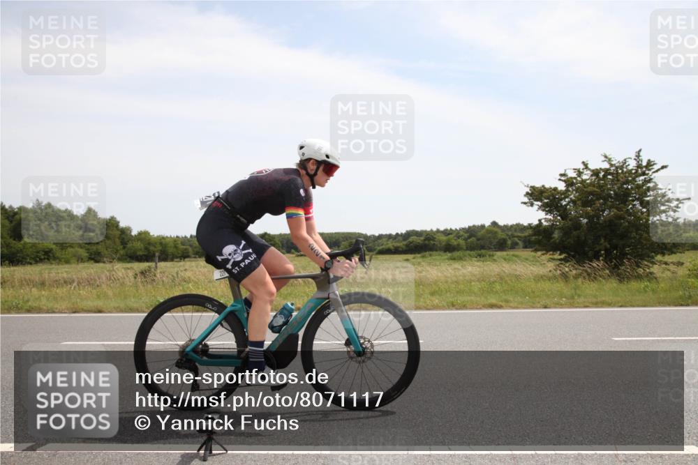 22.06.2025 - Viking Triathlon Yannick Fuchs http://msf.ph/oto/8071117 22.06.2025 12:24:25 Radfahren 80, 221, 549, 649 meine-sportfotos.de