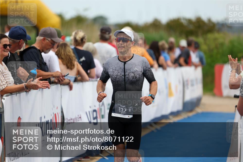 22.06.2025 - Viking Triathlon Michael Strokosch http://msf.ph/oto/8071122 22.06.2025 15:01:19 Ziel 132 meine-sportfotos.de