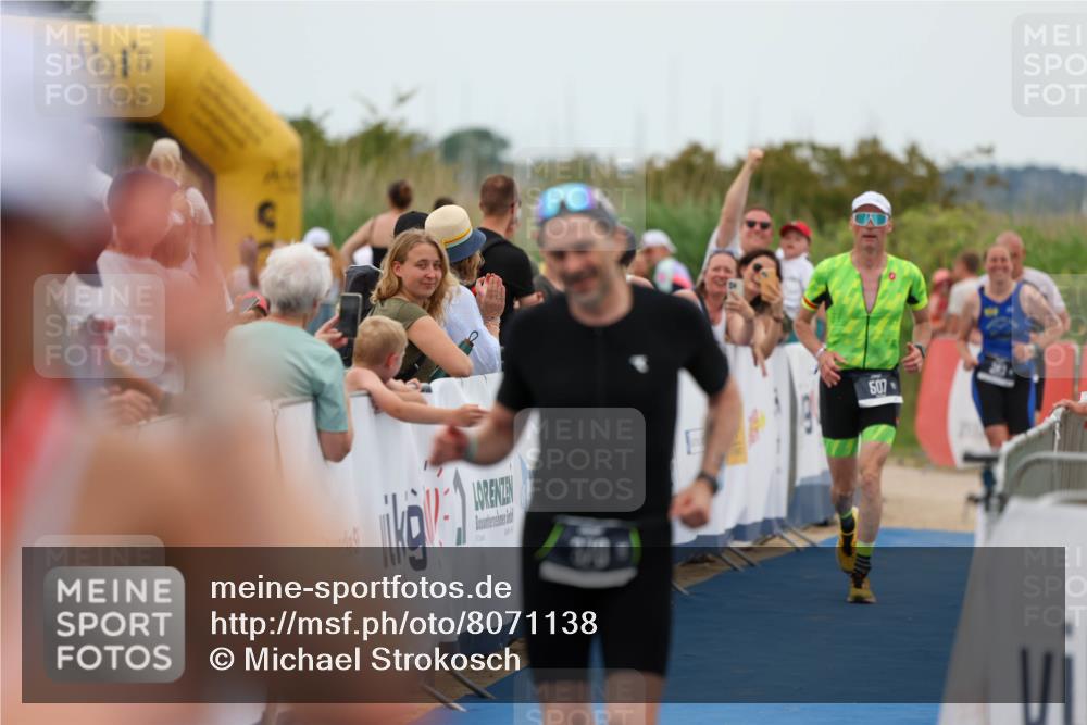 22.06.2025 - Viking Triathlon Michael Strokosch http://msf.ph/oto/8071138 22.06.2025 15:27:15 Ziel 370, 375 meine-sportfotos.de