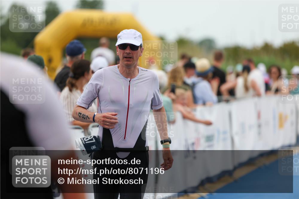 22.06.2025 - Viking Triathlon Michael Strokosch http://msf.ph/oto/8071196 22.06.2025 15:27:35 Ziel 487, 513 meine-sportfotos.de