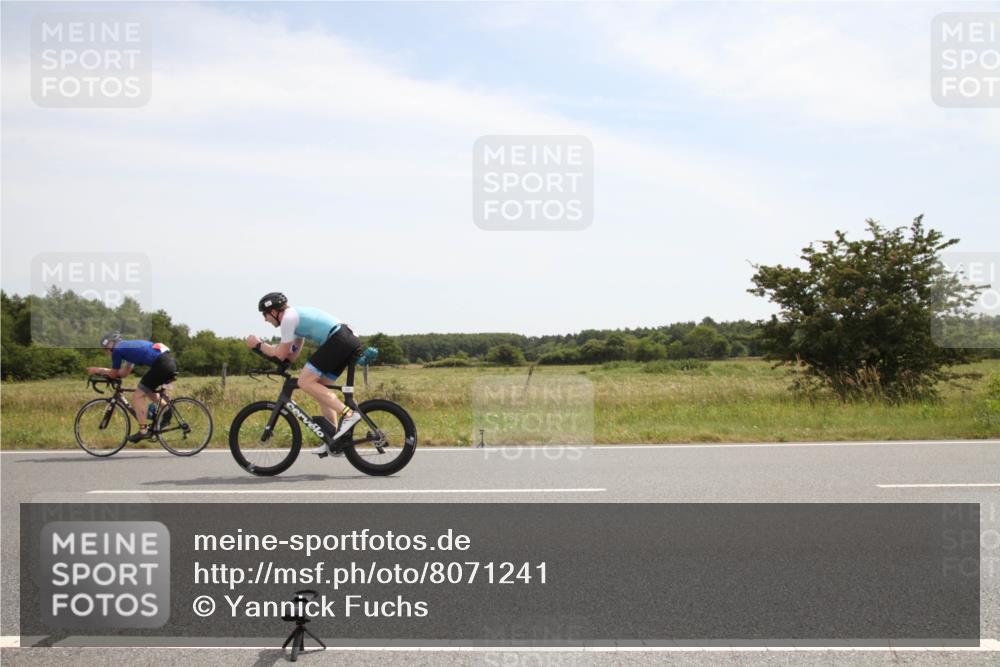 22.06.2025 - Viking Triathlon Yannick Fuchs http://msf.ph/oto/8071241 22.06.2025 12:25:15 Radfahren 296, 390, 608 meine-sportfotos.de