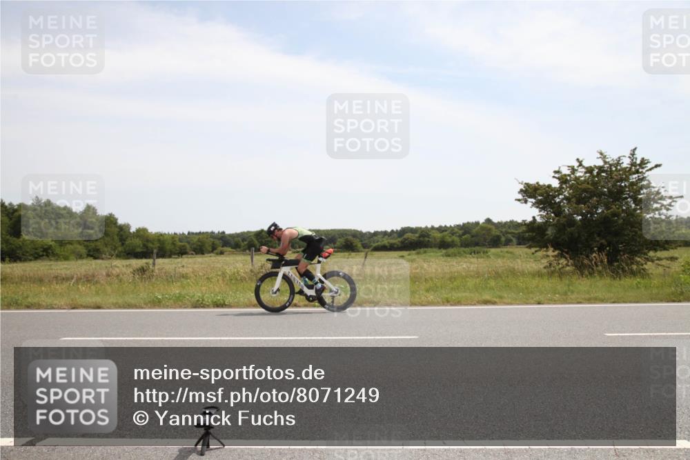 22.06.2025 - Viking Triathlon Yannick Fuchs http://msf.ph/oto/8071249 22.06.2025 12:25:17 Radfahren 296, 390, 608 meine-sportfotos.de