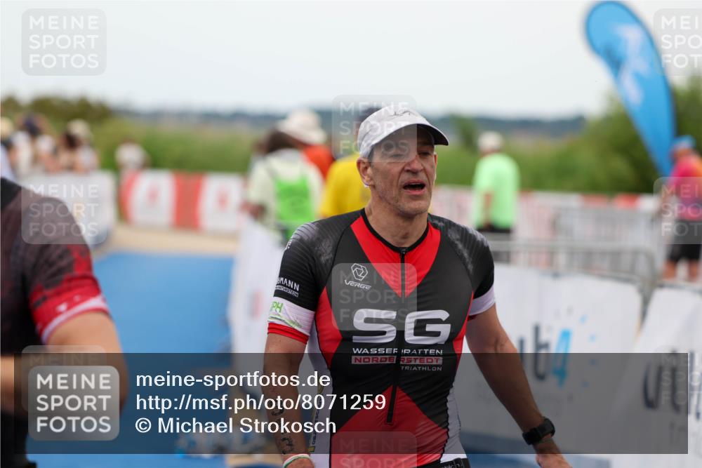 22.06.2025 - Viking Triathlon Michael Strokosch http://msf.ph/oto/8071259 22.06.2025 15:28:08 Ziel 61, 313 meine-sportfotos.de