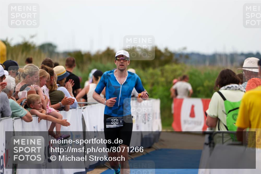 22.06.2025 - Viking Triathlon Michael Strokosch http://msf.ph/oto/8071266 22.06.2025 15:28:29 Ziel 157, 350 meine-sportfotos.de