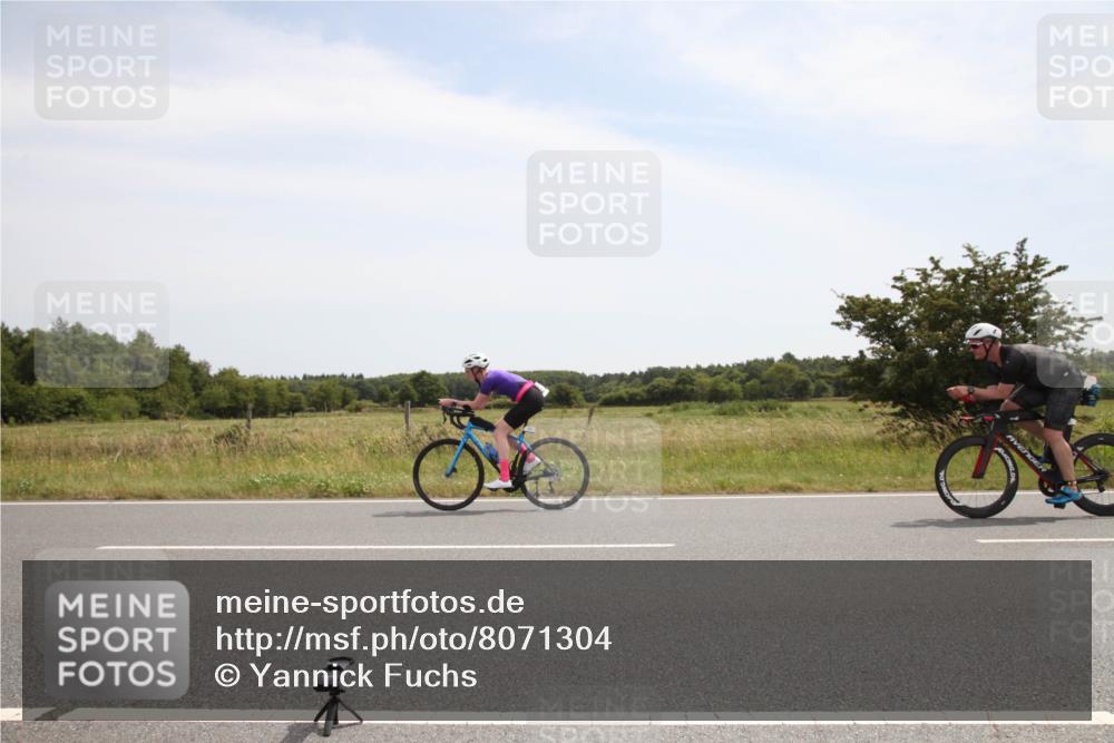 22.06.2025 - Viking Triathlon Yannick Fuchs http://msf.ph/oto/8071304 22.06.2025 12:25:40 Radfahren 64, 134, 299, 323, 480 meine-sportfotos.de