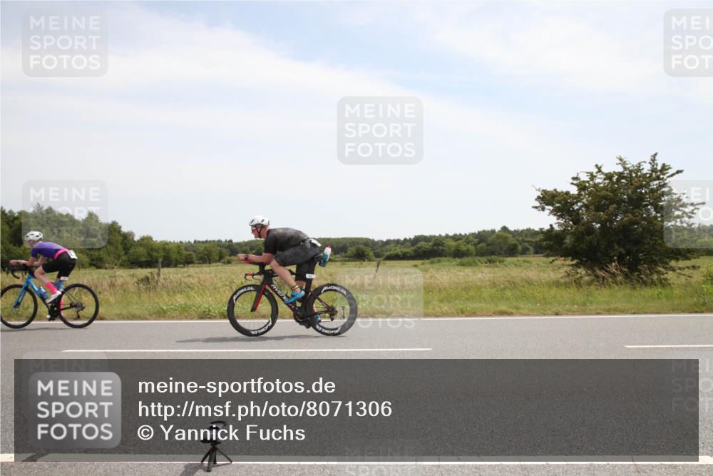 22.06.2025 - Viking Triathlon Yannick Fuchs http://msf.ph/oto/8071306 22.06.2025 12:25:41 Radfahren 64, 88, 134, 299, 323, 480 meine-sportfotos.de