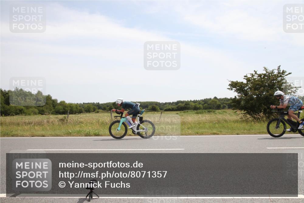 22.06.2025 - Viking Triathlon Yannick Fuchs http://msf.ph/oto/8071357 22.06.2025 12:26:09 Radfahren 70, 103, 304, 398 meine-sportfotos.de