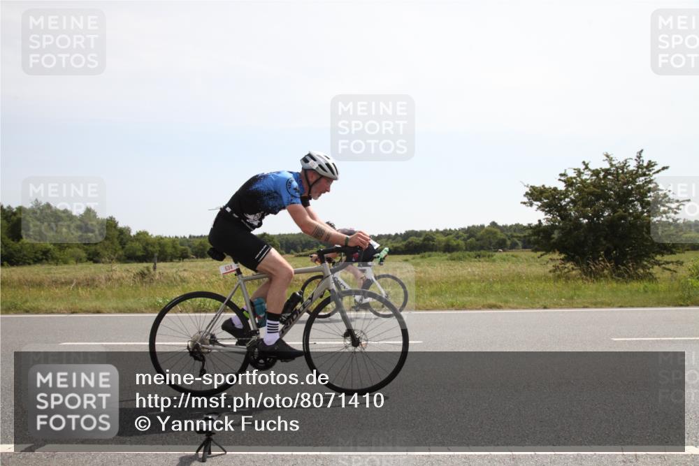 22.06.2025 - Viking Triathlon Yannick Fuchs http://msf.ph/oto/8071410 22.06.2025 11:49:19 Radfahren 405, 433, 634 meine-sportfotos.de