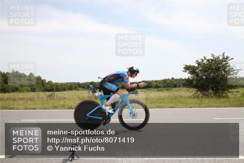 22.06.2025 - Viking Triathlon Yannick Fuchs http://msf.ph/oto/8071419 22.06.2025 12:26:50 Radfahren 9, 68, 439, 550, 612 meine-sportfotos.de