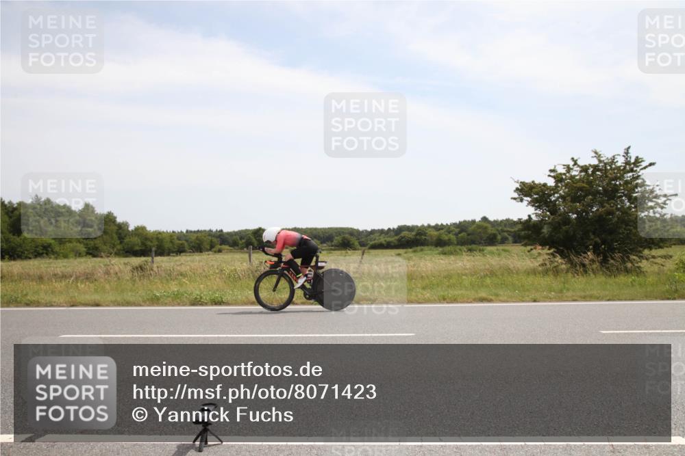 22.06.2025 - Viking Triathlon Yannick Fuchs http://msf.ph/oto/8071423 22.06.2025 12:26:51 Radfahren 9, 68, 439, 550, 612 meine-sportfotos.de