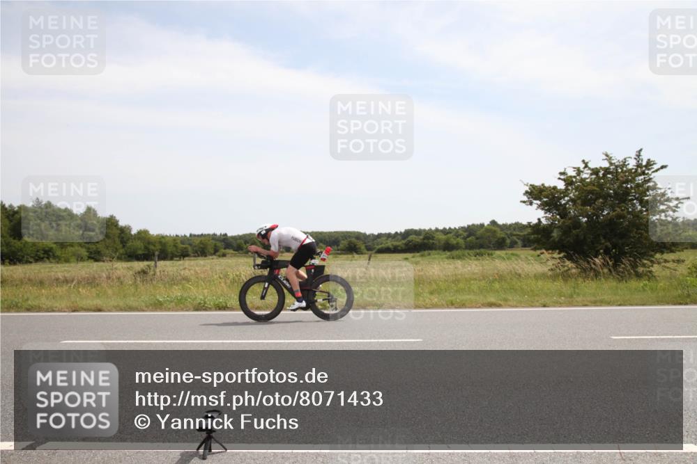 22.06.2025 - Viking Triathlon Yannick Fuchs http://msf.ph/oto/8071433 22.06.2025 12:26:57 Radfahren 161, 176, 368, 550, 556, 652 meine-sportfotos.de