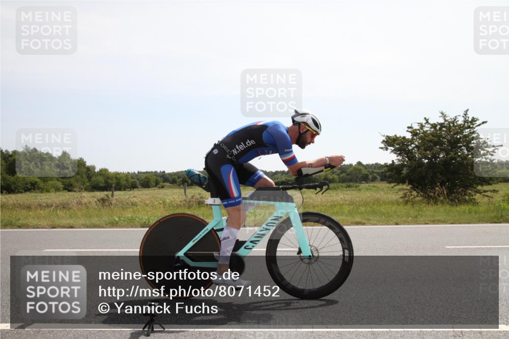 22.06.2025 - Viking Triathlon Yannick Fuchs http://msf.ph/oto/8071452 22.06.2025 11:49:51 Radfahren 3, 211, 254, 347, 648 meine-sportfotos.de