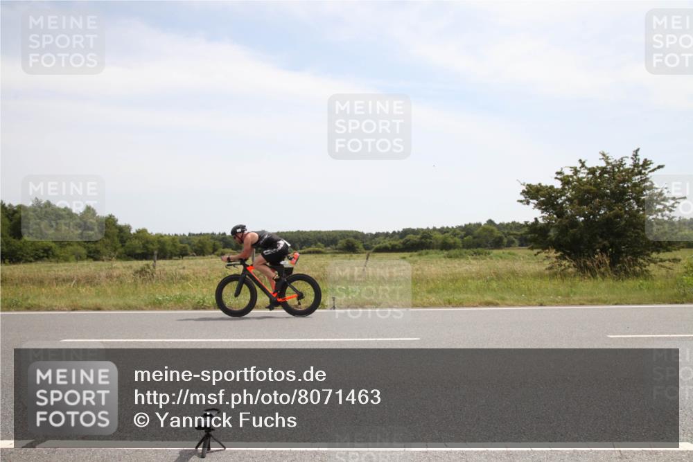 22.06.2025 - Viking Triathlon Yannick Fuchs http://msf.ph/oto/8071463 22.06.2025 12:27:13 Radfahren 325 meine-sportfotos.de